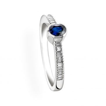 Sapphire and diamonds ring