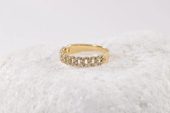 anillo oro amarillo y diamantes 0,23 gvs