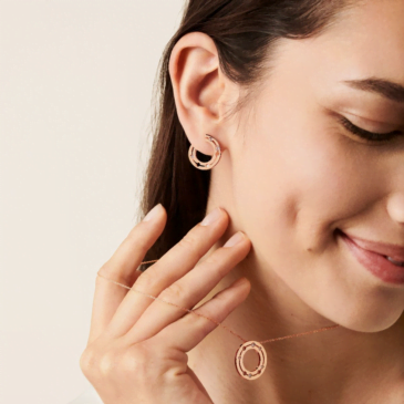 Colgante dinh van Pulse en oro rosa de 18 CT con diamantes, Ref. 728515. Elegante y moderno, ideal para cualquier ocasión.