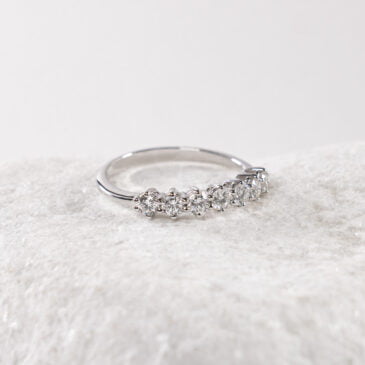 Anillo Oro Blanco con Diamantes 0.16 ctes, Ref. JSP0728, disponible en Joyería Marcos con envío en 24h.