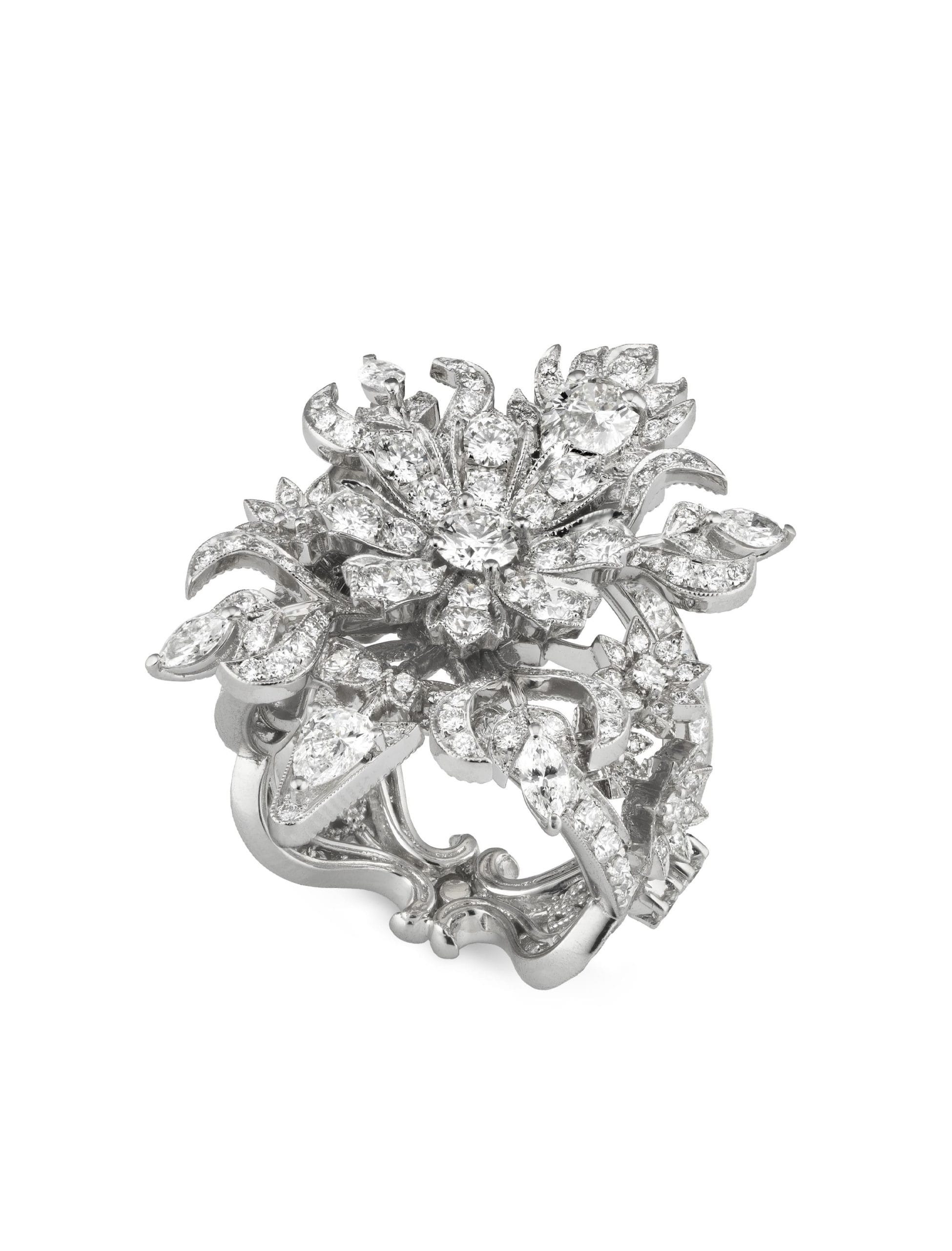 anillo gucci flora oro blanco con diamantes