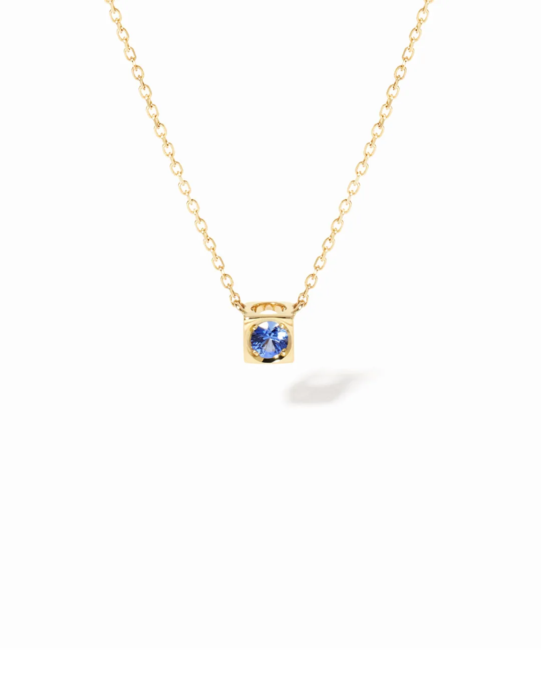 collar dinh van le cube