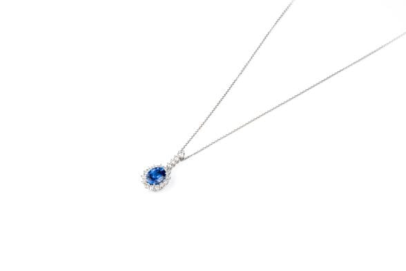 Colgante oro blanco con Tanzanita y Diamantes - Image 2