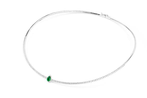 collar oro blanco con esmeraldas y diamantes