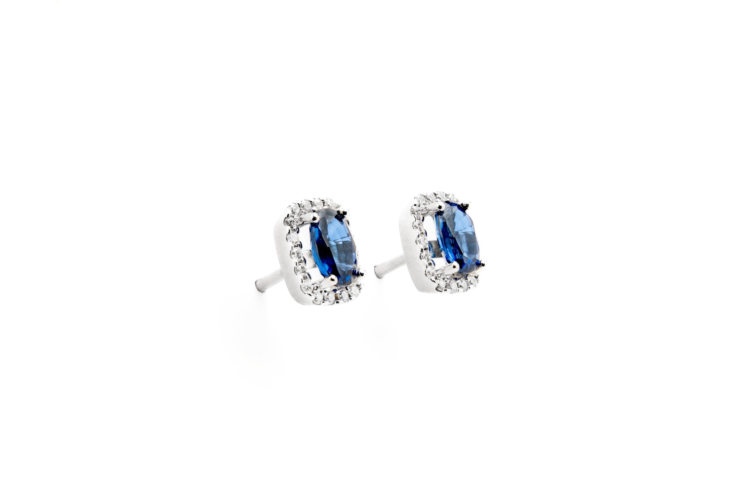 Pendientes de Oro Blanco con Zafiros y Diamantes - Image 2